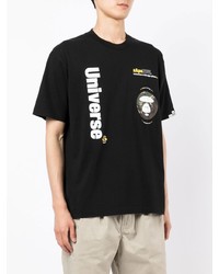 schwarzes bedrucktes T-Shirt mit einem Rundhalsausschnitt von AAPE BY A BATHING APE