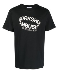 schwarzes bedrucktes T-Shirt mit einem Rundhalsausschnitt von Ambush