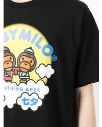 schwarzes bedrucktes T-Shirt mit einem Rundhalsausschnitt von A Bathing Ape