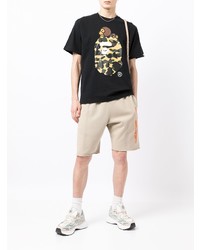 schwarzes bedrucktes T-Shirt mit einem Rundhalsausschnitt von A Bathing Ape