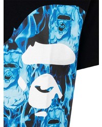 schwarzes bedrucktes T-Shirt mit einem Rundhalsausschnitt von A Bathing Ape