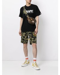 schwarzes bedrucktes T-Shirt mit einem Rundhalsausschnitt von A Bathing Ape