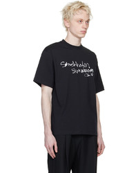 schwarzes bedrucktes T-Shirt mit einem Rundhalsausschnitt von Stockholm (Surfboard) Club