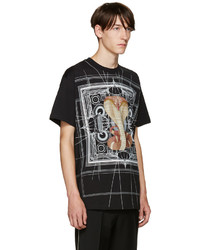 schwarzes bedrucktes T-Shirt mit einem Rundhalsausschnitt von Givenchy