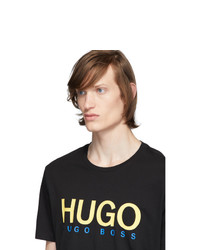 schwarzes bedrucktes T-Shirt mit einem Rundhalsausschnitt von Hugo