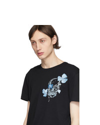 schwarzes bedrucktes T-Shirt mit einem Rundhalsausschnitt von Alexander McQueen