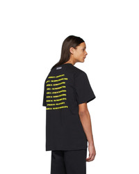 schwarzes bedrucktes T-Shirt mit einem Rundhalsausschnitt von Vetements