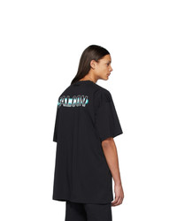 schwarzes bedrucktes T-Shirt mit einem Rundhalsausschnitt von Vetements