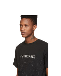 schwarzes bedrucktes T-Shirt mit einem Rundhalsausschnitt von Saturdays Nyc