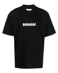 schwarzes bedrucktes T-Shirt mit einem Rundhalsausschnitt von Bonsai