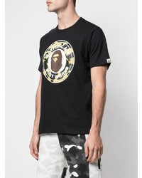 schwarzes bedrucktes T-Shirt mit einem Rundhalsausschnitt von A Bathing Ape