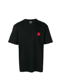 schwarzes bedrucktes T-Shirt mit einem Rundhalsausschnitt von Calvin Klein 205W39nyc