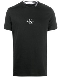 schwarzes bedrucktes T-Shirt mit einem Rundhalsausschnitt von Calvin Klein Jeans