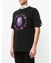 schwarzes bedrucktes T-Shirt mit einem Rundhalsausschnitt von A Bathing Ape