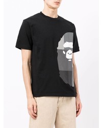 schwarzes bedrucktes T-Shirt mit einem Rundhalsausschnitt von A Bathing Ape