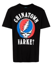 schwarzes bedrucktes T-Shirt mit einem Rundhalsausschnitt von Chinatown Market