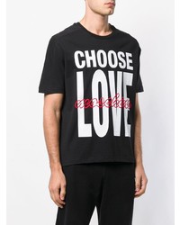 schwarzes bedrucktes T-Shirt mit einem Rundhalsausschnitt von Love Moschino