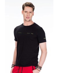 schwarzes bedrucktes T-Shirt mit einem Rundhalsausschnitt von Cipo & Baxx