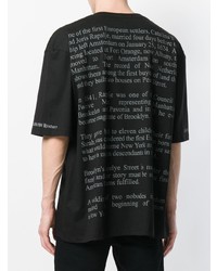 schwarzes bedrucktes T-Shirt mit einem Rundhalsausschnitt von Newams