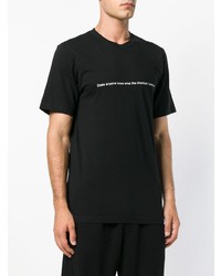 schwarzes bedrucktes T-Shirt mit einem Rundhalsausschnitt von Pam Perks And Mini
