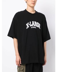 schwarzes bedrucktes T-Shirt mit einem Rundhalsausschnitt von Vetements