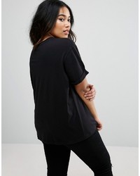 schwarzes bedrucktes T-Shirt mit einem Rundhalsausschnitt von Asos