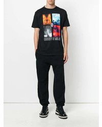 schwarzes bedrucktes T-Shirt mit einem Rundhalsausschnitt von Marcelo Burlon County of Milan