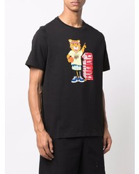 schwarzes bedrucktes T-Shirt mit einem Rundhalsausschnitt von Puma