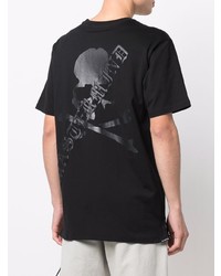 schwarzes bedrucktes T-Shirt mit einem Rundhalsausschnitt von Mastermind Japan