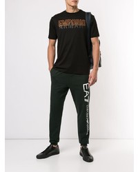 schwarzes bedrucktes T-Shirt mit einem Rundhalsausschnitt von Emporio Armani