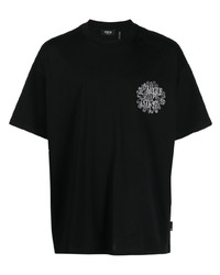 schwarzes bedrucktes T-Shirt mit einem Rundhalsausschnitt von FIVE CM