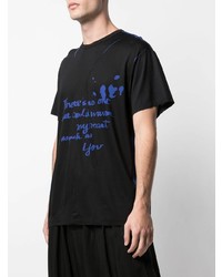 schwarzes bedrucktes T-Shirt mit einem Rundhalsausschnitt von Yohji Yamamoto