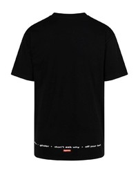 schwarzes bedrucktes T-Shirt mit einem Rundhalsausschnitt von Supreme