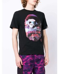 schwarzes bedrucktes T-Shirt mit einem Rundhalsausschnitt von BAPE BLACK *A BATHING APE®