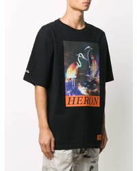 schwarzes bedrucktes T-Shirt mit einem Rundhalsausschnitt von Heron Preston