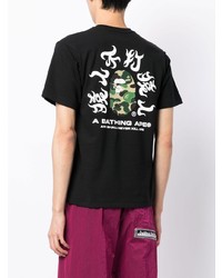 schwarzes bedrucktes T-Shirt mit einem Rundhalsausschnitt von A Bathing Ape