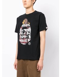 schwarzes bedrucktes T-Shirt mit einem Rundhalsausschnitt von A Bathing Ape