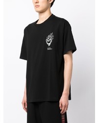 schwarzes bedrucktes T-Shirt mit einem Rundhalsausschnitt von FIVE CM