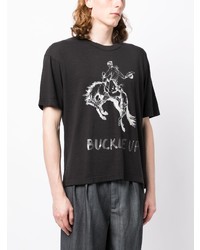 schwarzes bedrucktes T-Shirt mit einem Rundhalsausschnitt von VISVIM