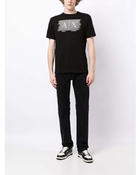 schwarzes bedrucktes T-Shirt mit einem Rundhalsausschnitt von Armani Exchange