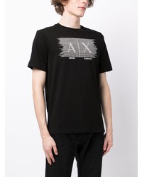 schwarzes bedrucktes T-Shirt mit einem Rundhalsausschnitt von Armani Exchange