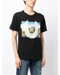 schwarzes bedrucktes T-Shirt mit einem Rundhalsausschnitt von True Religion