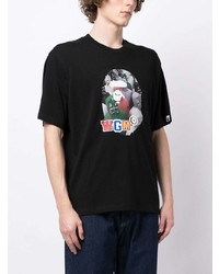 schwarzes bedrucktes T-Shirt mit einem Rundhalsausschnitt von A Bathing Ape