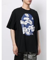 schwarzes bedrucktes T-Shirt mit einem Rundhalsausschnitt von A Bathing Ape