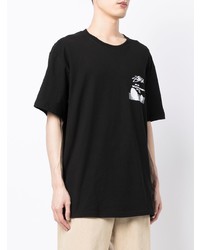 schwarzes bedrucktes T-Shirt mit einem Rundhalsausschnitt von Stussy