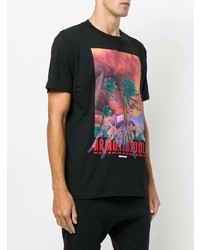 schwarzes bedrucktes T-Shirt mit einem Rundhalsausschnitt von Marcelo Burlon County of Milan