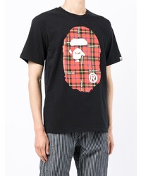 schwarzes bedrucktes T-Shirt mit einem Rundhalsausschnitt von A Bathing Ape