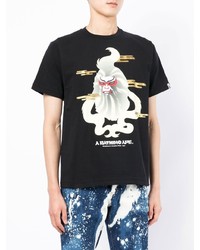 schwarzes bedrucktes T-Shirt mit einem Rundhalsausschnitt von A Bathing Ape