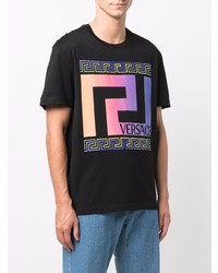 schwarzes bedrucktes T-Shirt mit einem Rundhalsausschnitt von Versace