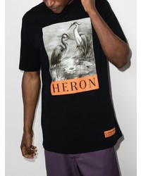 schwarzes bedrucktes T-Shirt mit einem Rundhalsausschnitt von Heron Preston